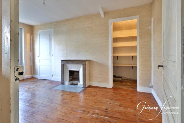 Maison bourgeoise de caractère – 200 m² – 6 chambres – Terrain arboré 712 m²