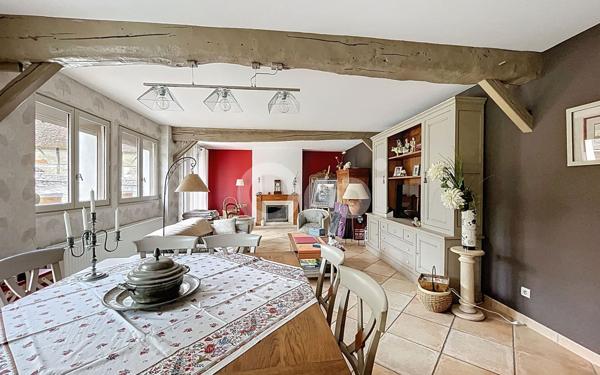 Maison à vendre    6 pièces •  Clermont