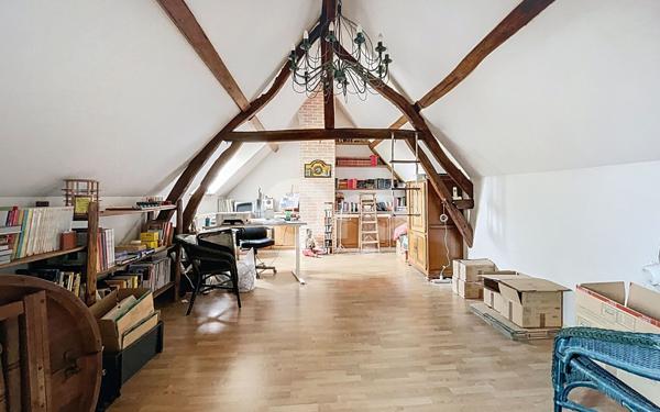 Maison à vendre    6 pièces •  Clermont