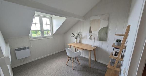 Maison Individuelle de 5 chambres et sous-sol total