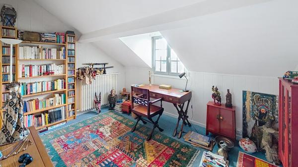 Maison Individuelle de 5 chambres et sous-sol total