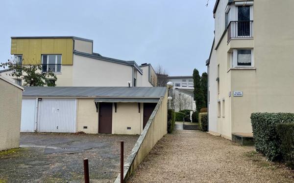 Appartement à vendre    4 pièces • 97 m2 Les Ulis
