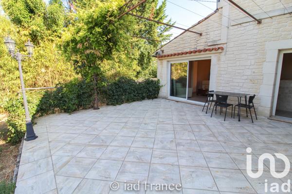 Maison à vendre 9 pièces 230 m² Alès