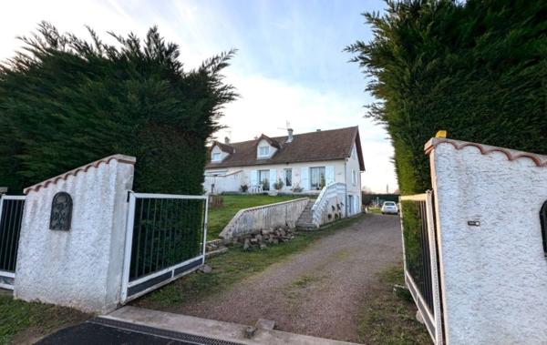 Vente Maison Sur sous sol à rafraîchir Mably   