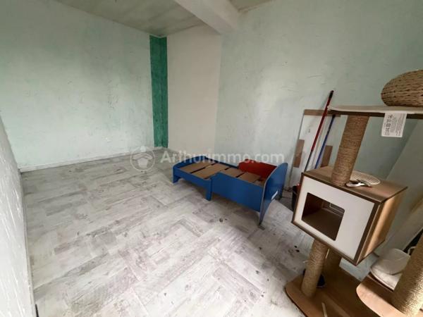 Vente Immeuble 15 pièces 190 m2 à Pont-du-Château