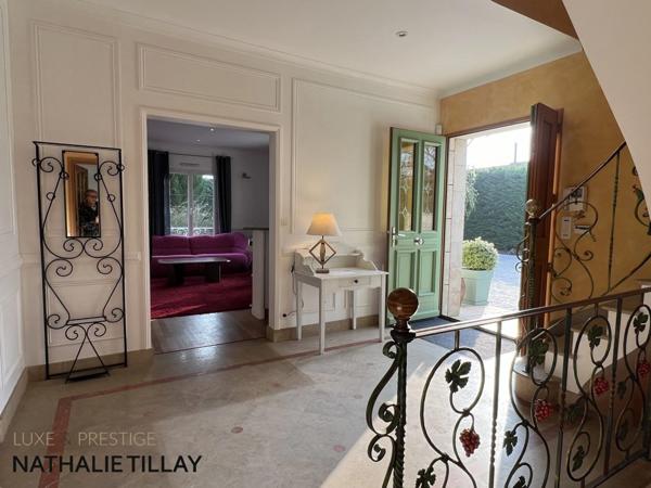 SAINT JEAN DE BRAYE, limite Boigny, PROCHE ORLEANS, à vendre maison avec jardin et piscine