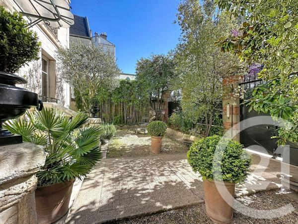 Maison à vendre  10 pièces - 267,38 m2 CHARENTON LE PONT - 94