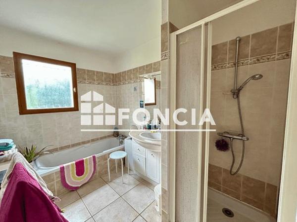 Location Maison 5 pièces 133.33 m² - RUE CHARLES GAUGET Villesequelande 11170