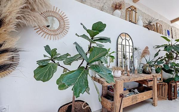 Maison à vendre    5 pièces •  Puilboreau