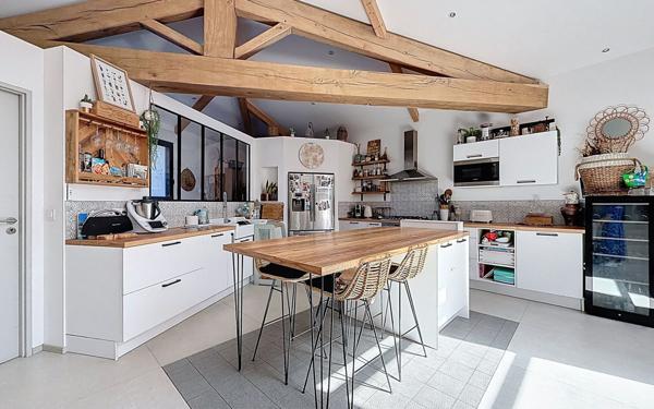 Maison à vendre    5 pièces •  Puilboreau