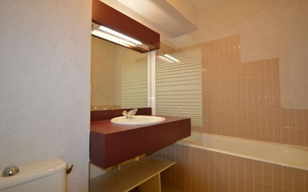 Appartement à louer    1 pièce • 27,64 m2 Pau