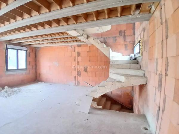 Vente                                                      Maison
                        
                                         165 m2                     à Valenton