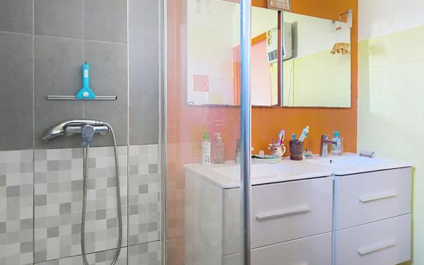 Appartement à vendre    4 pièces • 83 m2 Avignon