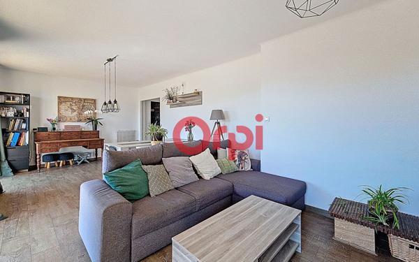 Appartement à vendre    3 pièces • 68 m2 La Seyne-sur-Mer