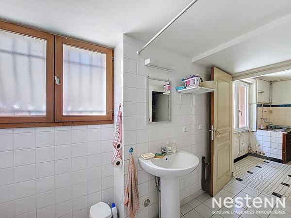 À vendre Maison de ville en pierre à rénover de 95 m² au centre de Condom