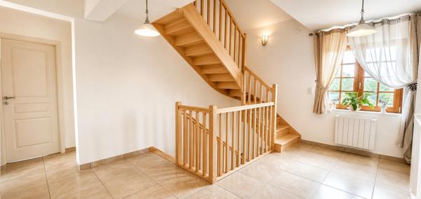Maison à Pleine-Fougères, 35610 - 7 pièces 251m²