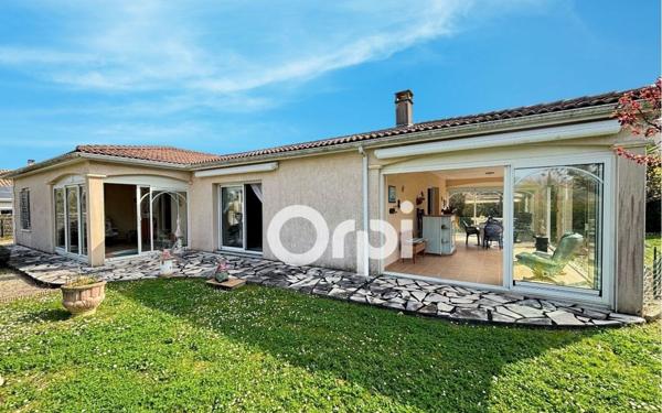 Maison à vendre    4 pièces •  Breuillet