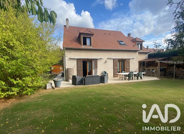 Maison à vendre 6 pièces 117 m² Combs-la-Ville
