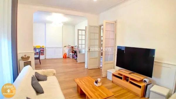 Vente Propriété 8 pièces 264 m2 à Puylaurens