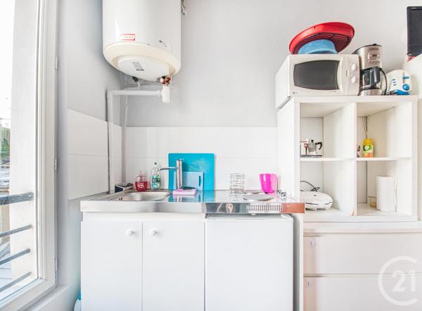 Appartement F1 à vendre  1 pièce - 10,28 m 2   PARIS  - 75010