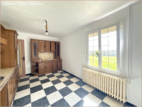 FRIAIZE (28) Maison de plain pied, Surface habitable 160 m², 5 chambres, terrain 4003 m²