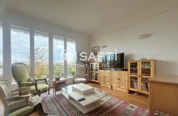 DUPLEX 5 PIÈCES AVEC ROOFTOP DE 80 m² – DERNIER ÉTAGE