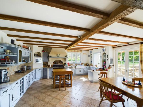 Superbe manoir rénové avec 4 gîtes