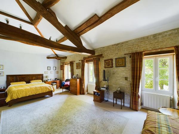 Superbe manoir rénové avec 4 gîtes