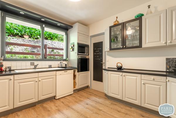 Exclusivité - Amfreville-la-Mi-Voie - Maison de 137,38m² avec jardin