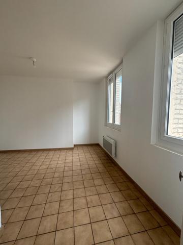 APPARTEMENT F1 BIS SUR LA COMMUNE DE CAUDEBEC LES ELBEUF