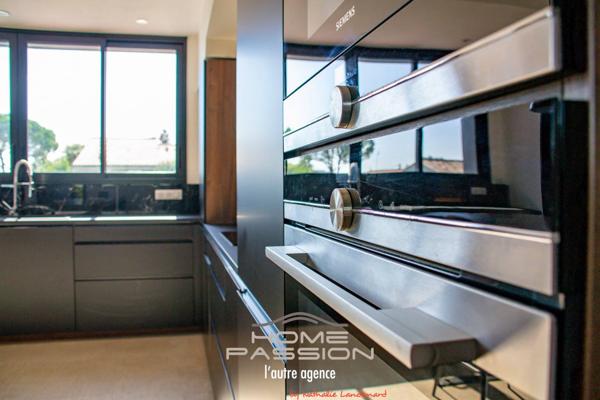 COZES - CONTEMPORAINE DE PLAIN PIED AVEC PISCINE