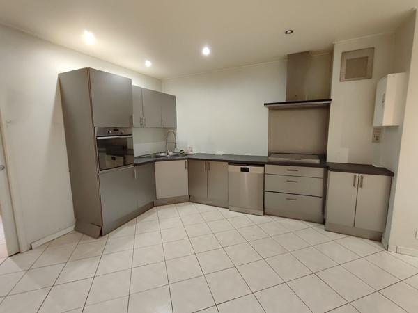 Appartement - 5 pièces - 140 m²