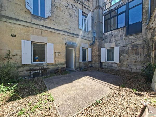 A louer, appartement T4 Jardin garage