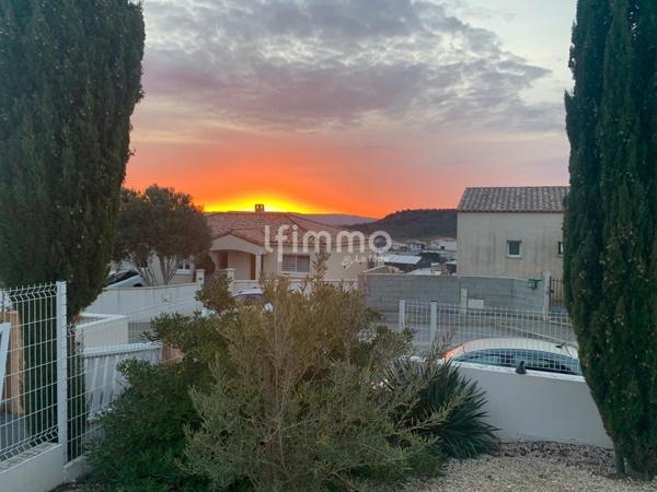 Maison T4 avec vue sur étangs , piscine et garage