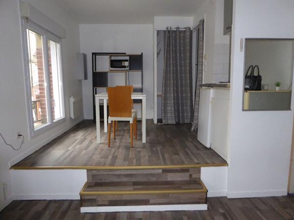 Location Studio 1 pièce Rue du Madrillet 76300 Sotteville Lès Rouen (76300)