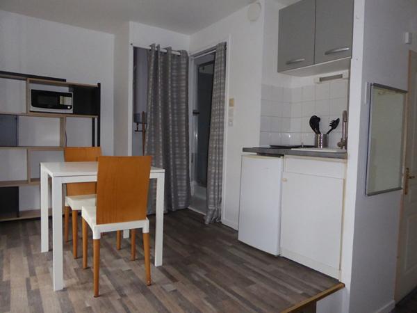 Location Studio 1 pièce Rue du Madrillet 76300 Sotteville Lès Rouen (76300)