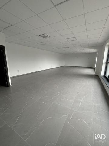 Location local d’activité 100 m² Courtry