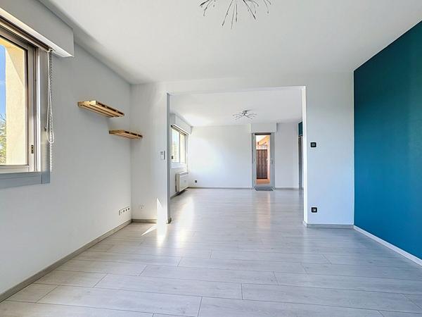 LINGOLSHEIM - Appartement 2/3P à vendre - Lotissement de la Bruche Lingolsheim LINGOLSHEIM - Appartement 2/3P à vendre - Lotissement de la Bruche Lingolsheim