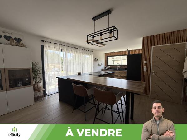 Maison
         7 pièces
        - 178 m² 428 000 € *