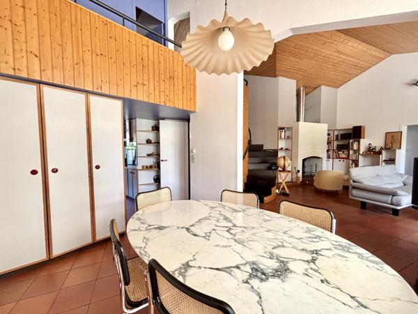 Maison
         7 pièces
        - 165 m² 694 000 € *
