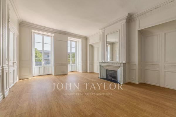 Quai des Chartrons - Appartement vide - 2 chambre - John Taylor Bordeaux