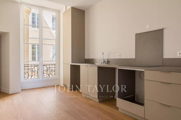 Quai des Chartrons - Appartement vide - 2 chambre - John Taylor Bordeaux