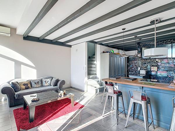 Coup de coeur ? Duplex 3 pièces dernier étage ? Cannes Prado République