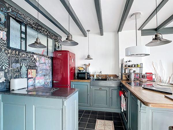 Coup de coeur ? Duplex 3 pièces dernier étage ? Cannes Prado République