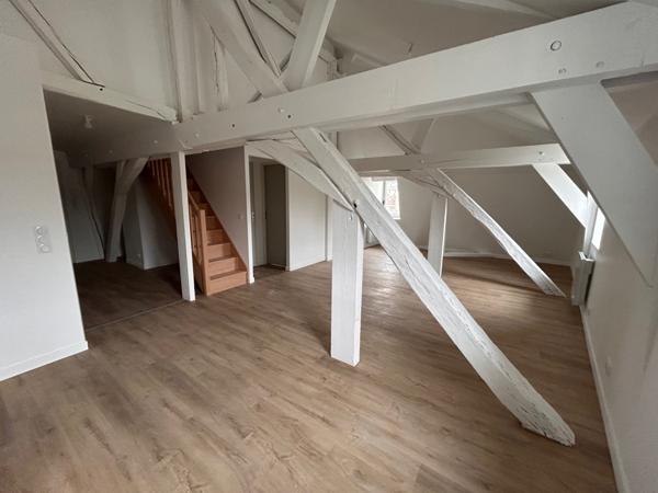 Location Appartement 4 pièces 78 m²