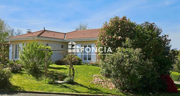 À vendre Maison 7 pièces 177 m² - Mouilleron-le-captif 85000