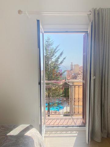 Appartement à LA TURBIE (06320)