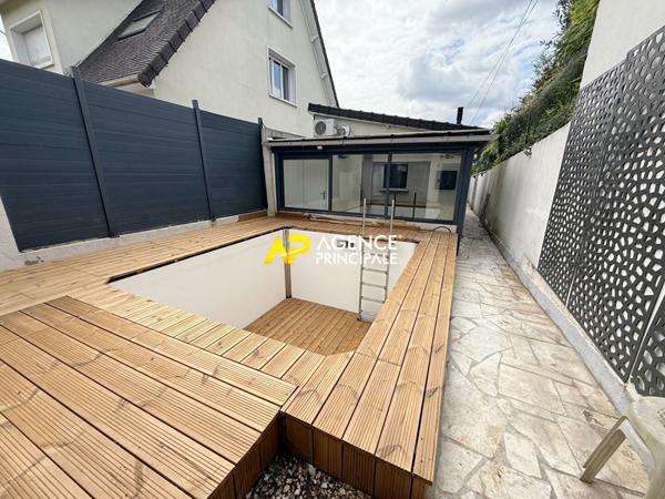 Argenteuil Coteaux Maison 5 pièces 3 chambres €369 000 ** - Référence 4450