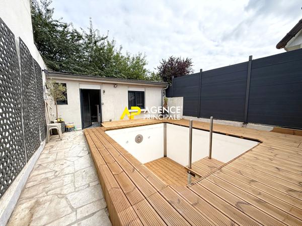 Argenteuil Coteaux Maison 5 pièces 3 chambres €369 000 ** - Référence 4450