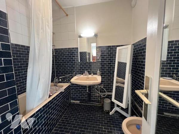 A VENDRE - LA BAULE FACE MER - SECTEUR CASINO - TRES BEL APPARTEMENT AVEC VUE 
Vue exceptionne...